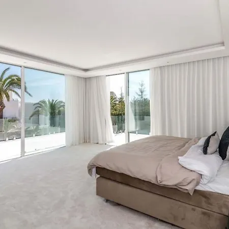 The Boasts Of Extravagance And Luxury